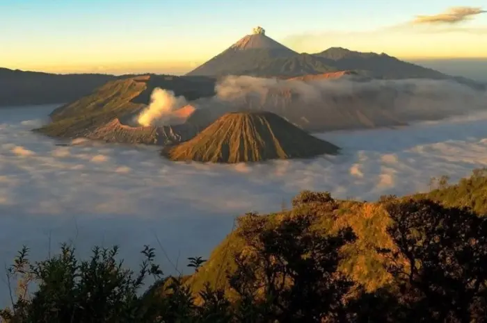10 Tourist Attractions in West Java that are Rich in Culture and Natural Charm